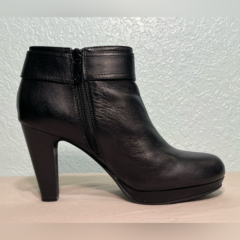 GIANI BERNINI Netty Black Heeled Leather Ankle Boots Size 5.5 - Picture 5 of 11